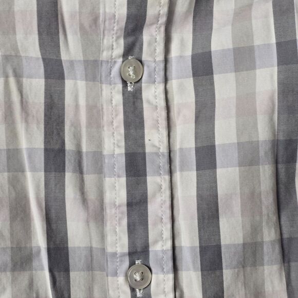 Gap Men’s Non-Iron Slim Fit Dress Shirt | Plaid Button-Up | Long Sleeve | Medium - Picture 9 of 16